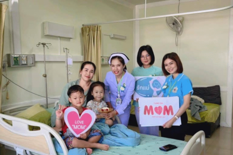 โรงพยาบาลมุกดาหารอินเตอร์เนชั่นแนล จัดกิจกรรมสานสายใยความผูกพันระหว่างแม่และลูก